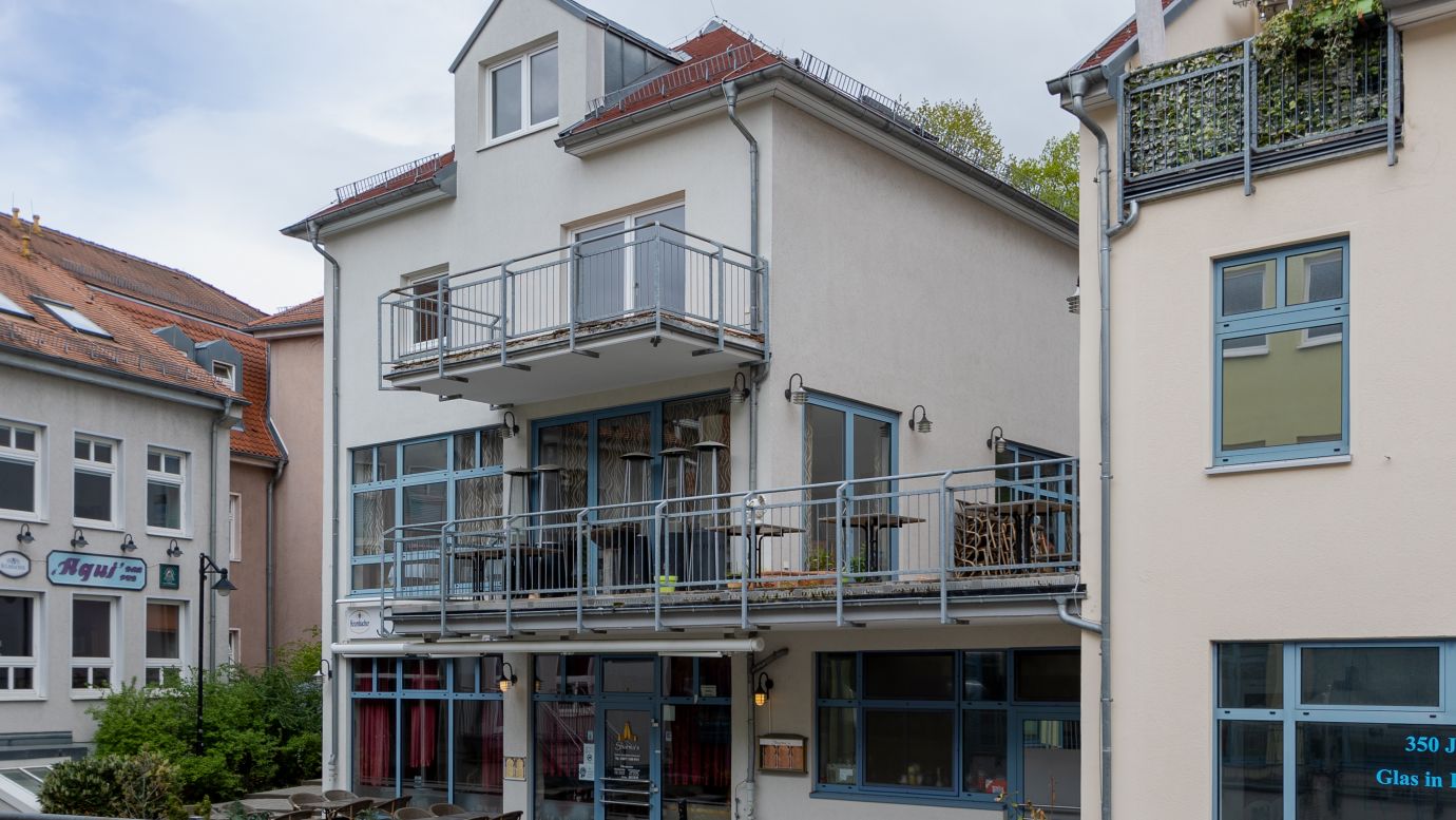 4 Raum Wohnung / Goethepassage / Wohngebiet: Altstadt
